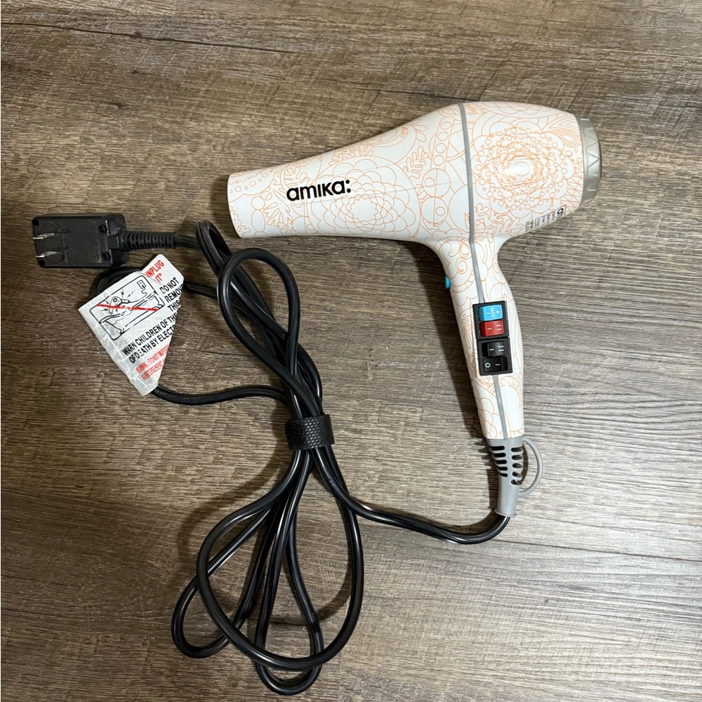 Amika Hair Dryer